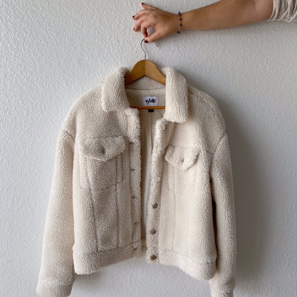 Vylette medium white Teddy jacket